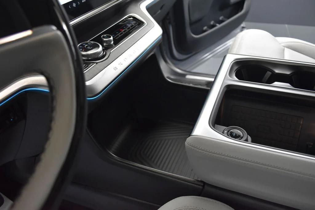 Certified Used 2025 Gray Ford Platinum image 13