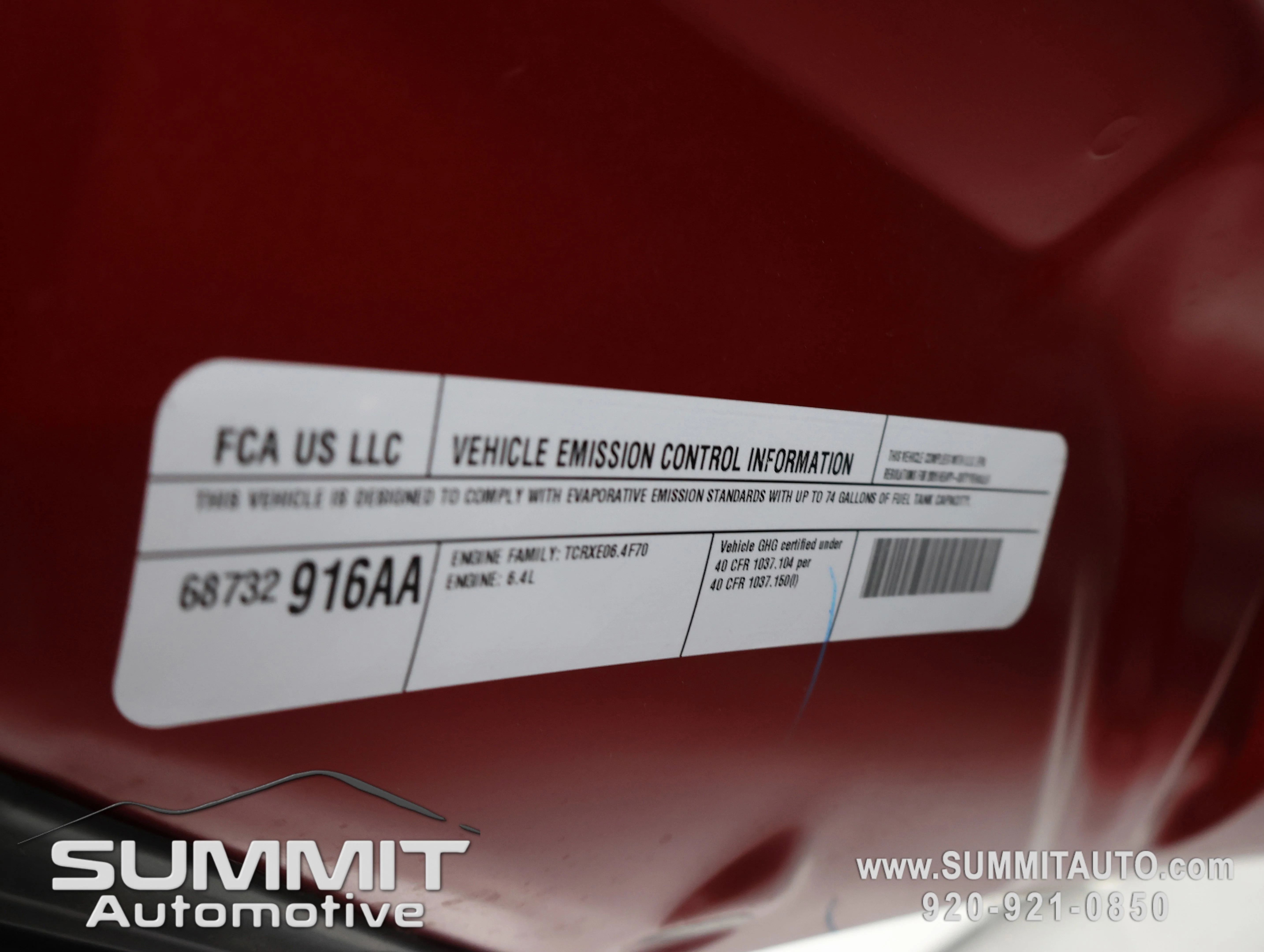 New 2026 Molten Red Pearl-Coat Exterior Paint RAM Tradesman image 17