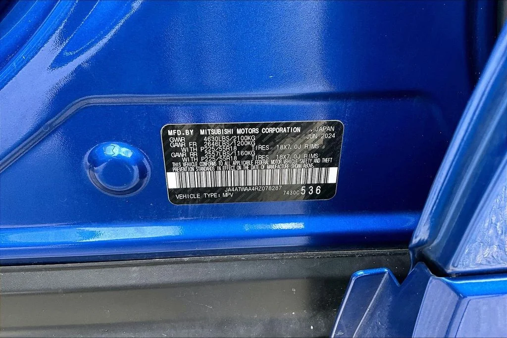 Certified Used 2024 Black Mitsubishi SEL image 19