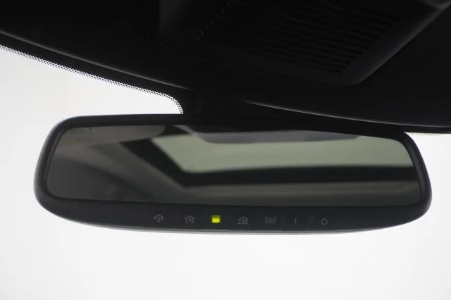 Used 2022 BLACK Nissan Platinum image 40