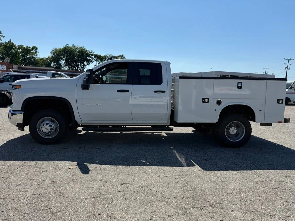 2024 Chevrolet Silverado 3500 HD Work Truck - Photo 6