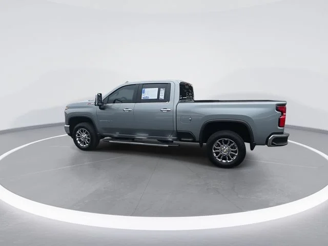 Used 2026 Gray Chevrolet LTZ image 5