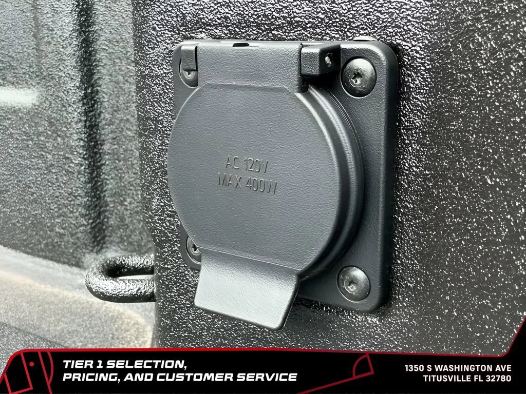 New 2026 Glacier White Tricoat GMC SLT image 26