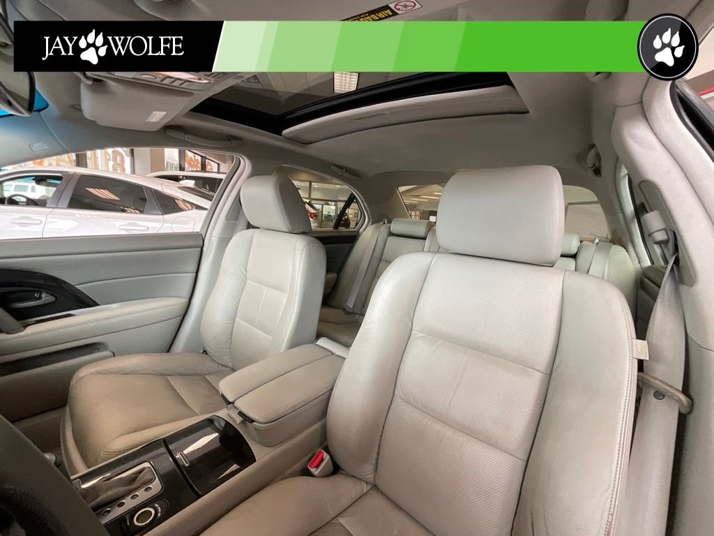 Used 2012  Acura 3.7 image 10