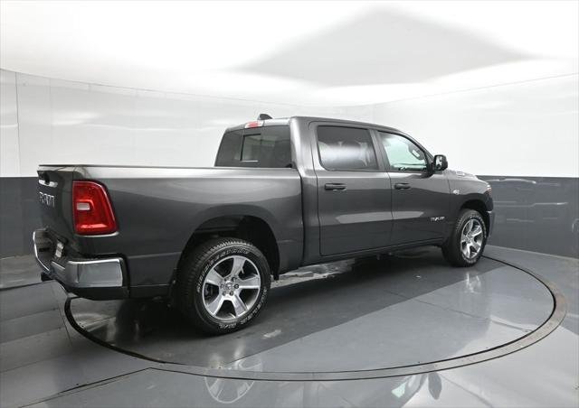 New 2026 Granite Crystal Metallic Clear-Coat Exterior Paint RAM TRADESMAN image 11