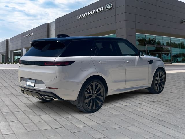 Certified Used 2026 Gray Land Rover Dynamic SE image 5