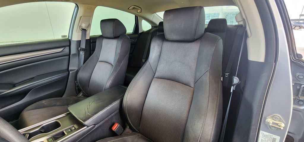 Used 2018  Honda LX 1.5T image 21