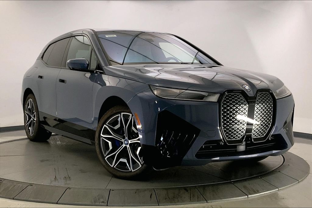 2025 BMW iX 50 - Photo 10