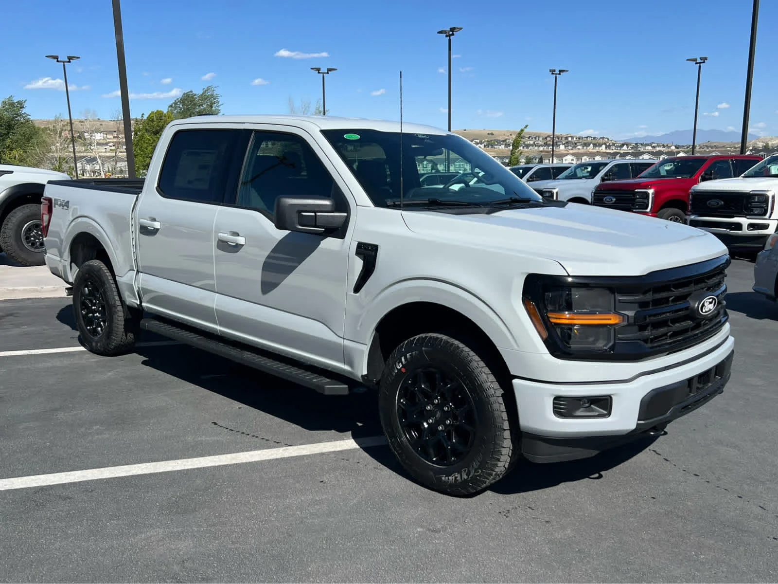 New 2026 Avalanche Ford XLT image 5