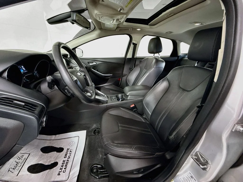 Used 2012 Ford Focus Titanium with VIN 1FAHP3N22CL299851 for sale in Louisville, KY