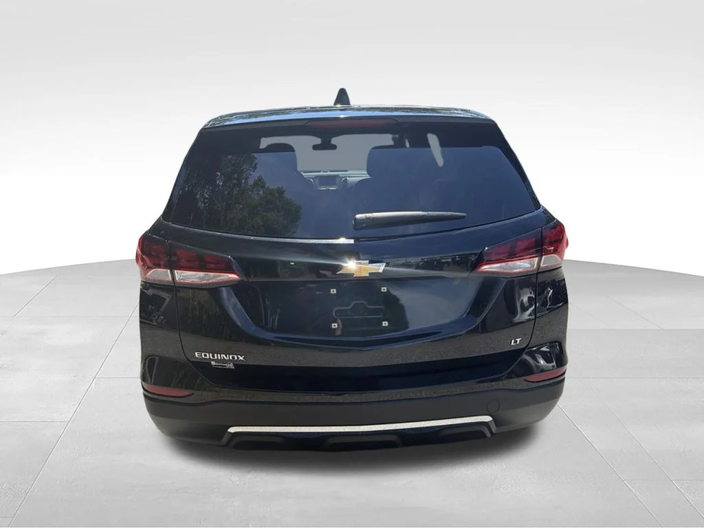 Used 2023 Black Chevrolet LT image 4