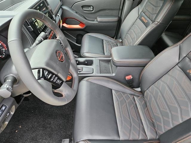 2026 Nissan Frontier PRO-X - Photo 9