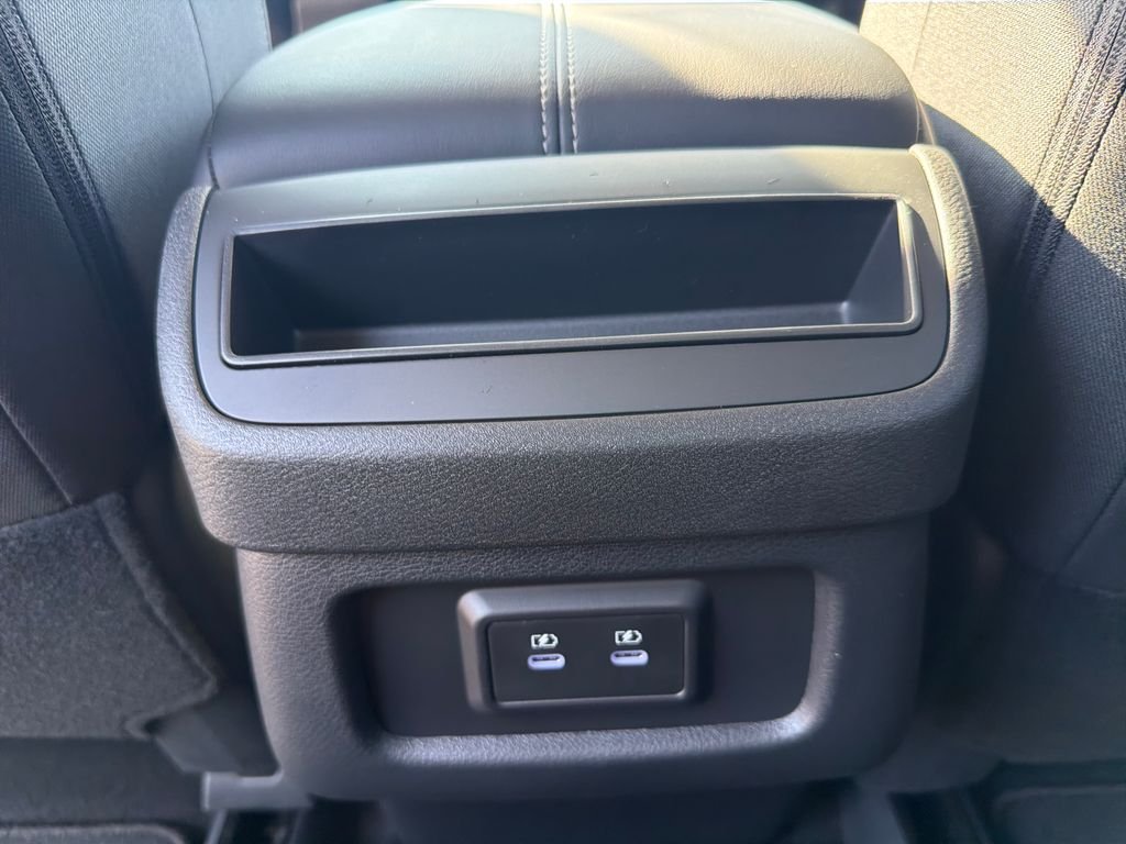 New 2026 Nissan Pathfinder SV 4D Sport Utility