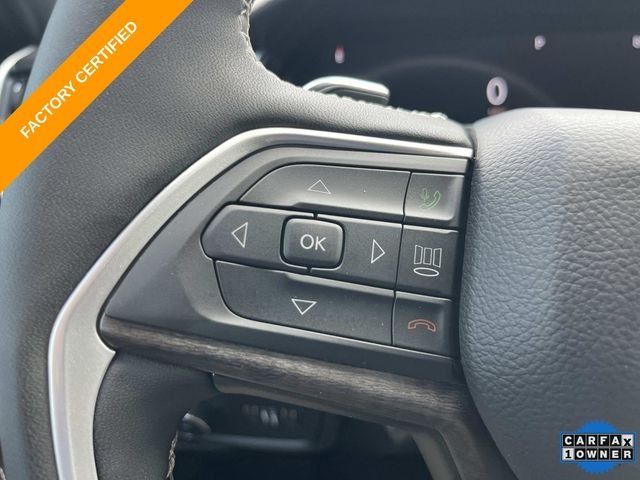 Used 2025 Silver Jeep Limited image 32