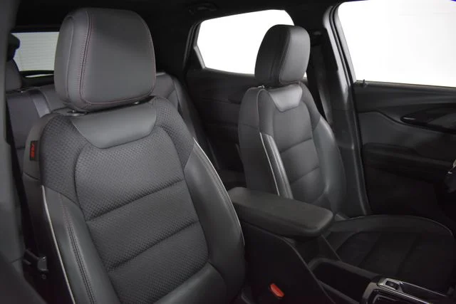 Used 2023 Gray Chevrolet RS image 21