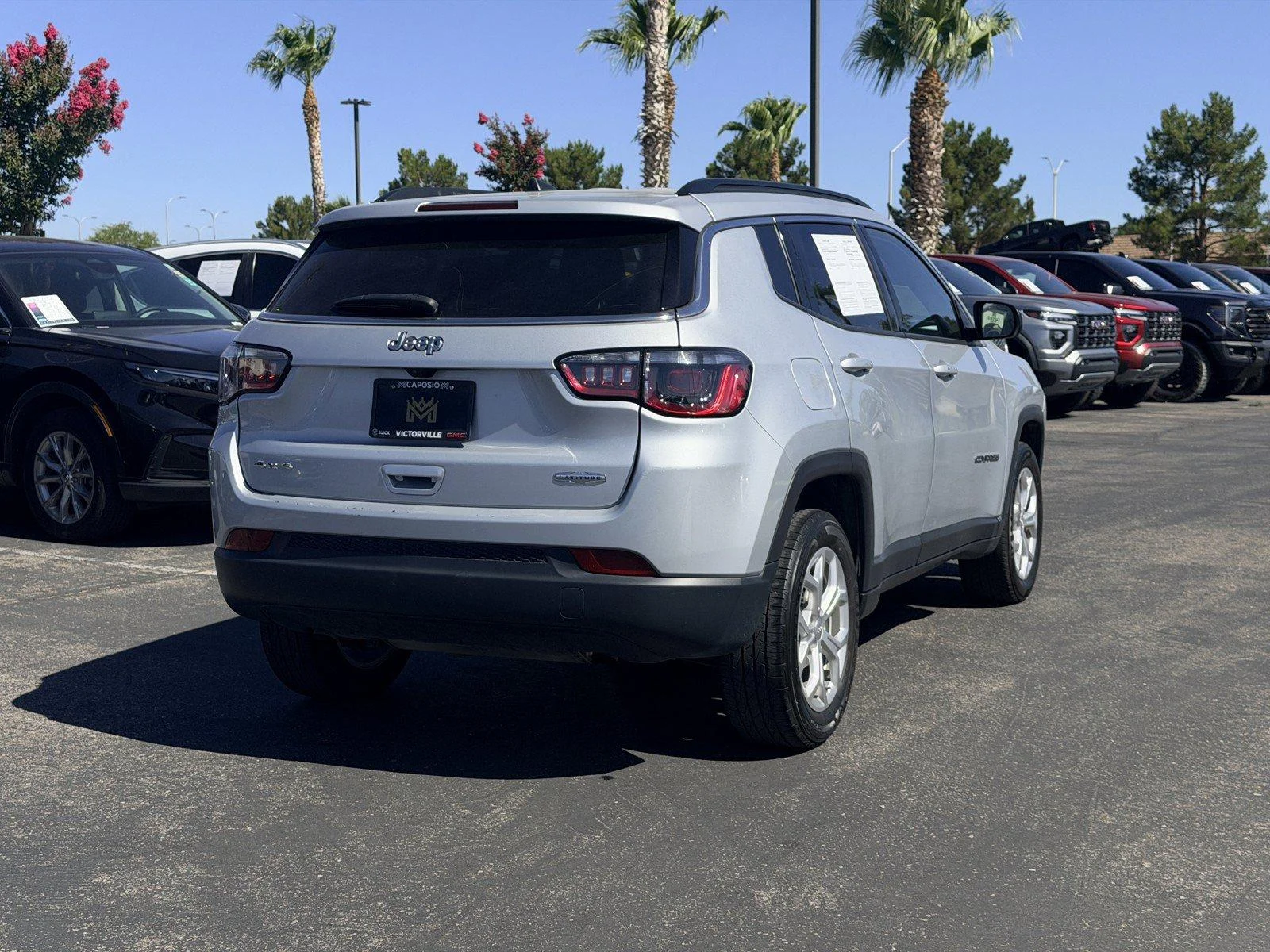 Used 2024 Silver Zynith Met Jeep Latitude image 6