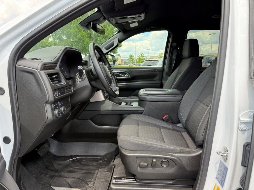 Used 2024 White Chevrolet LS image 12