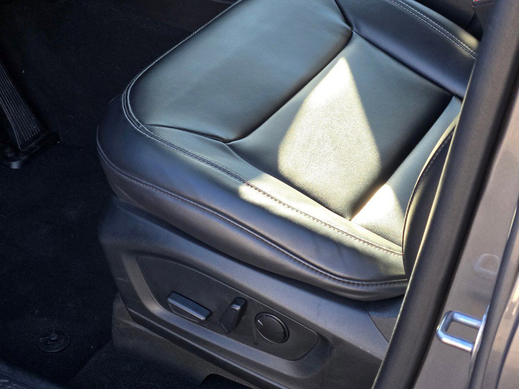 2024 Ford Explorer XLT - Photo 25