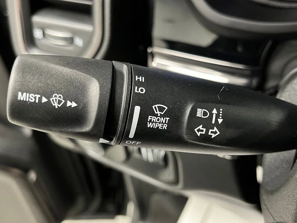 2025 RAM Ram 2500 Pickup Limited - Photo 31