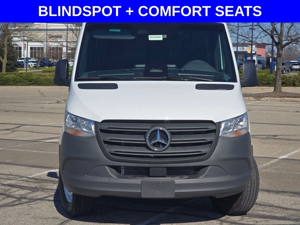 New 2026 Arctic White Mercedes-Benz Cargo 144 WB image 8