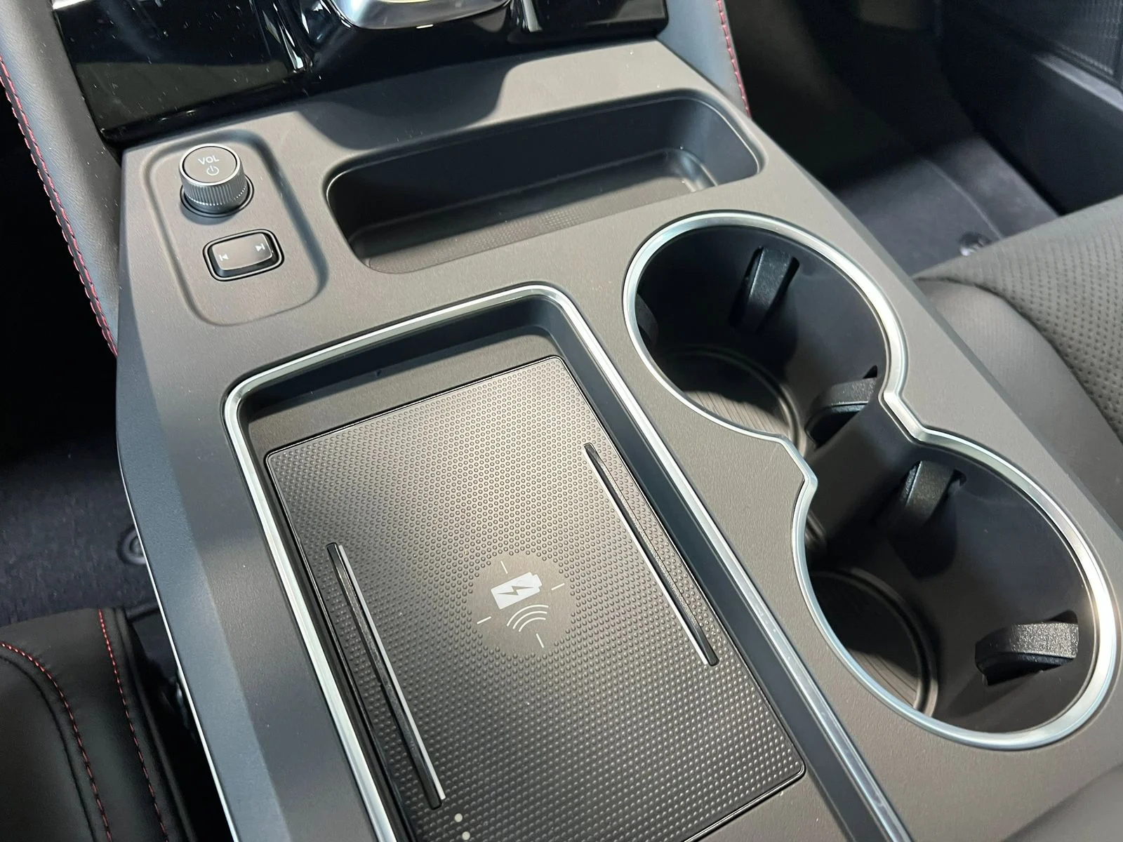 2026 Acura MDX A-Spec Package - Photo 36