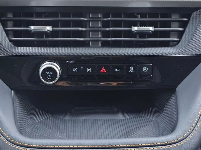 New 2026 Marsh Gray Ford Tremor® image 19