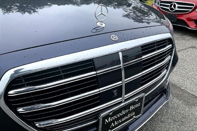 Certified Used 2023 Blue Mercedes-Benz S 580 image 6