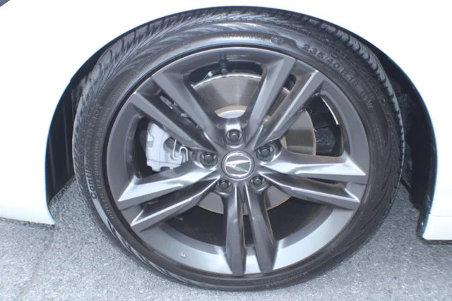 Used 2025 Platinum White Pearl Acura w/A-Spec Technology Package image 5