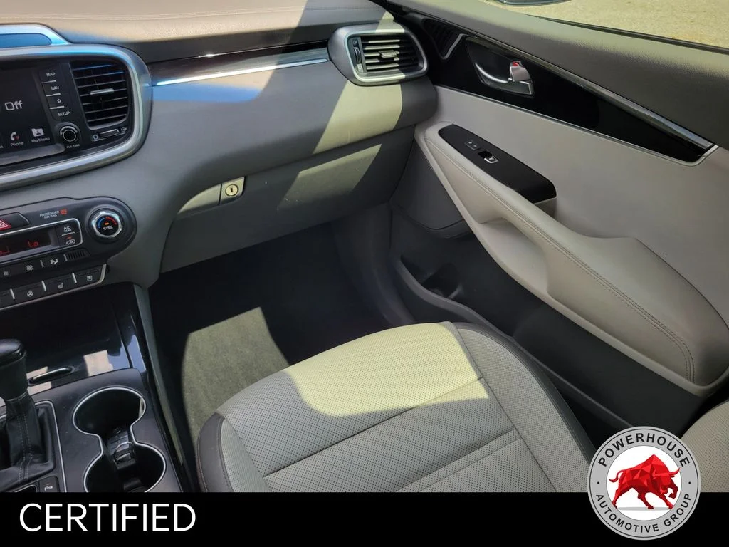 Used 2019 Black Kia SX image 21