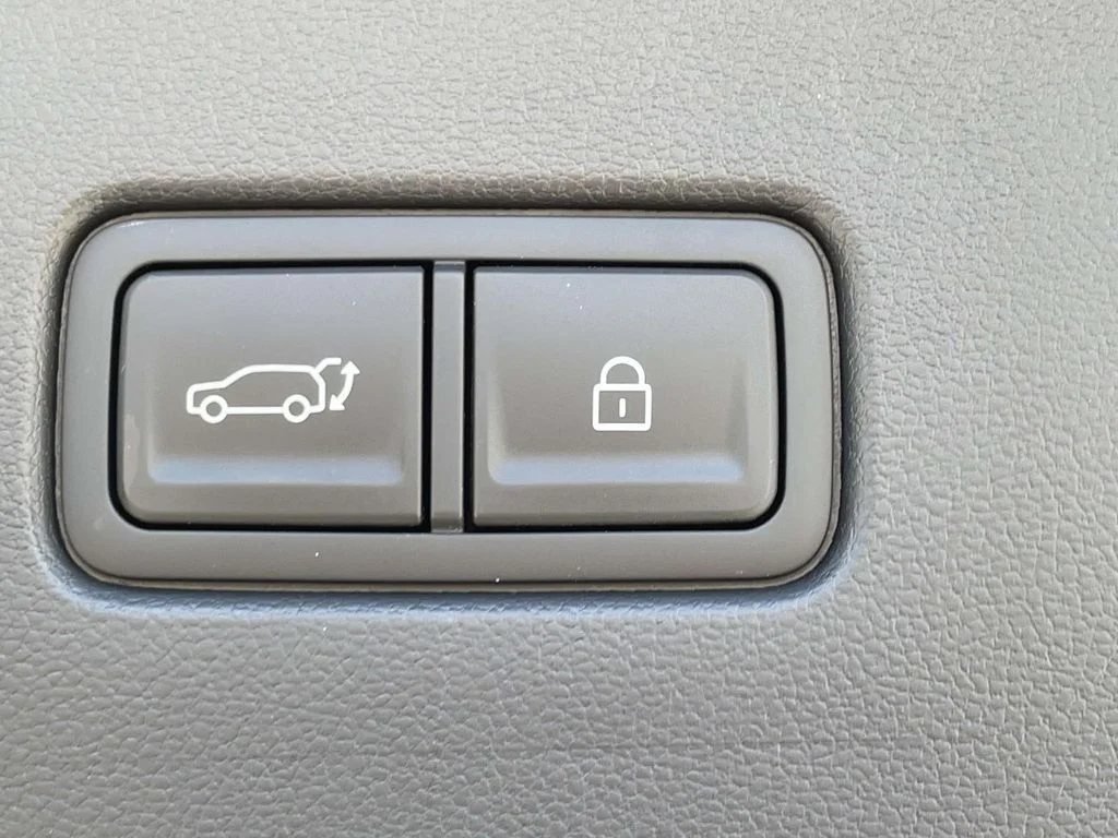 New 2026  Hyundai Blue SEL image 9