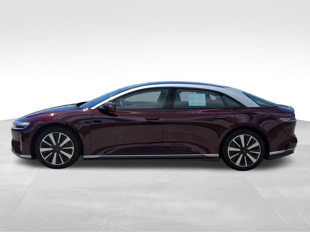 Used 2024 Red Lucid Touring image 5
