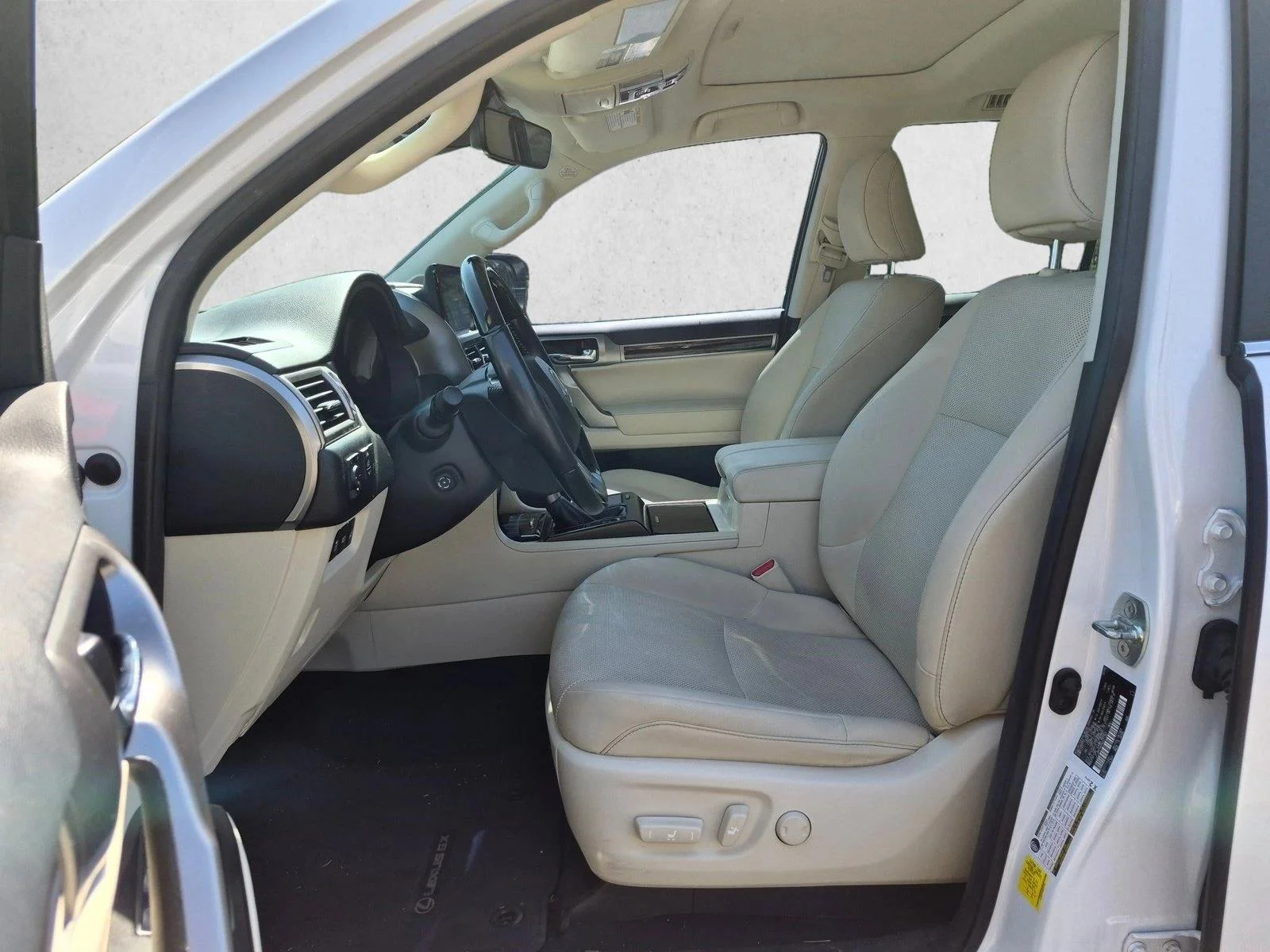 Used 2022 Starfire Pearl Lexus GX 460 Premium image 11