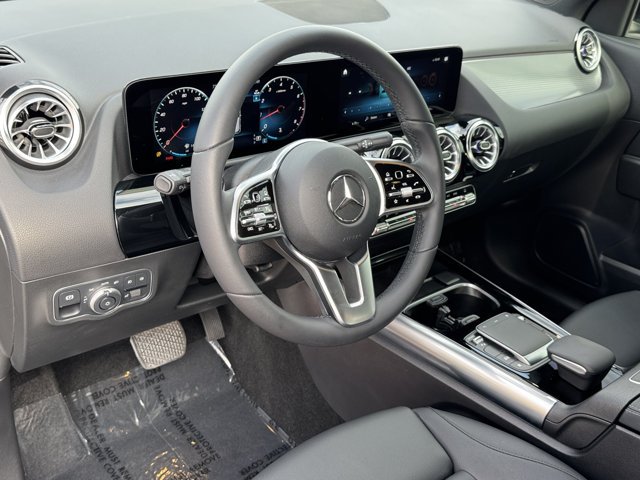 Used 2023 Night Black Mercedes-Benz GLA 250 image 17