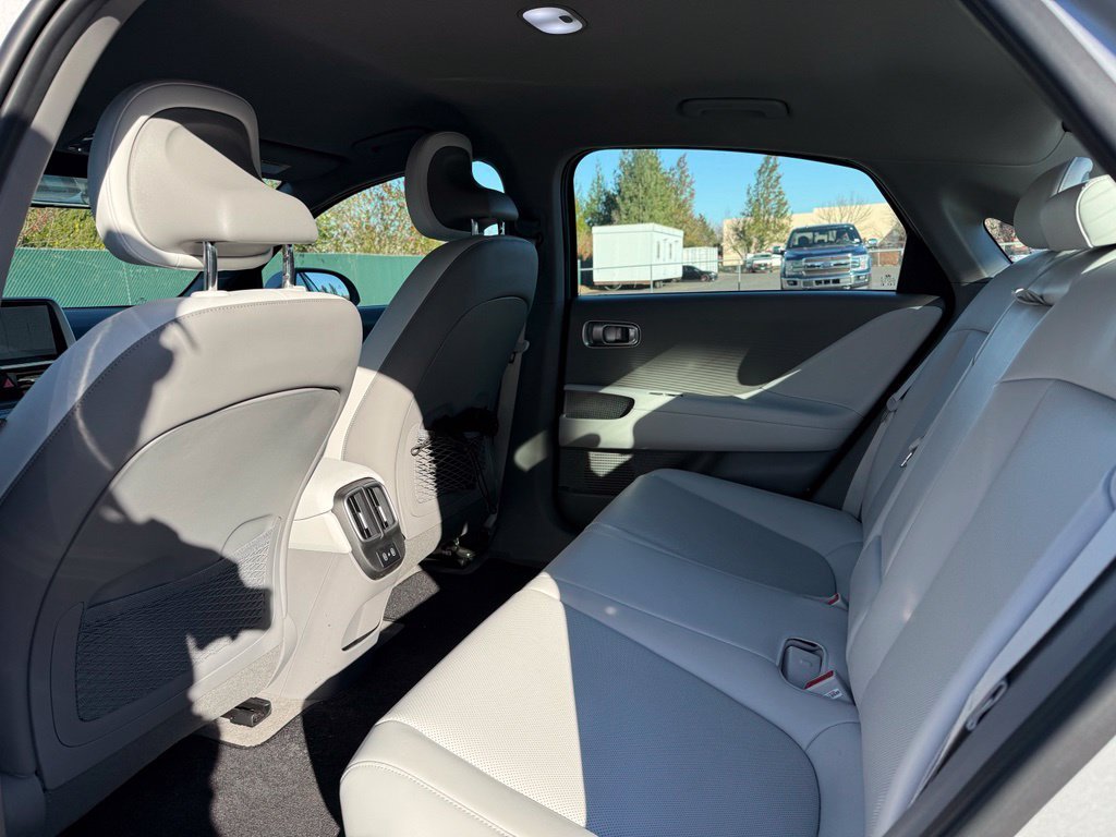Used 2025 Curated Silver Hyundai SEL image 19