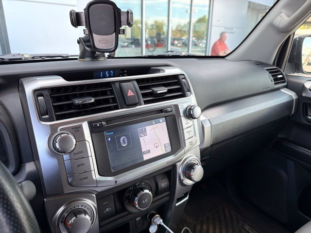 Used 2015 Silver Toyota SR5 Premium image 6
