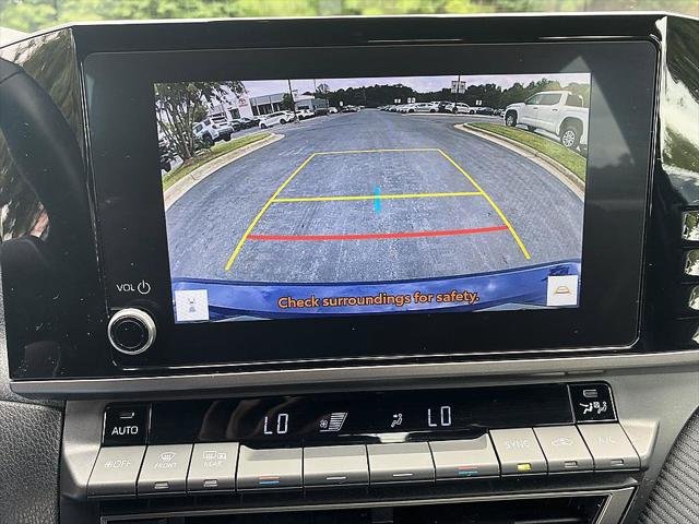 Certified Used 2025 RESERVOIR BLUE Toyota  image 16