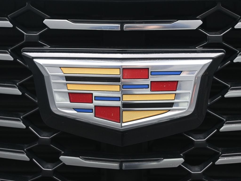 Used 2022 Radiant Silver Metallic Cadillac Premium Luxury image 37