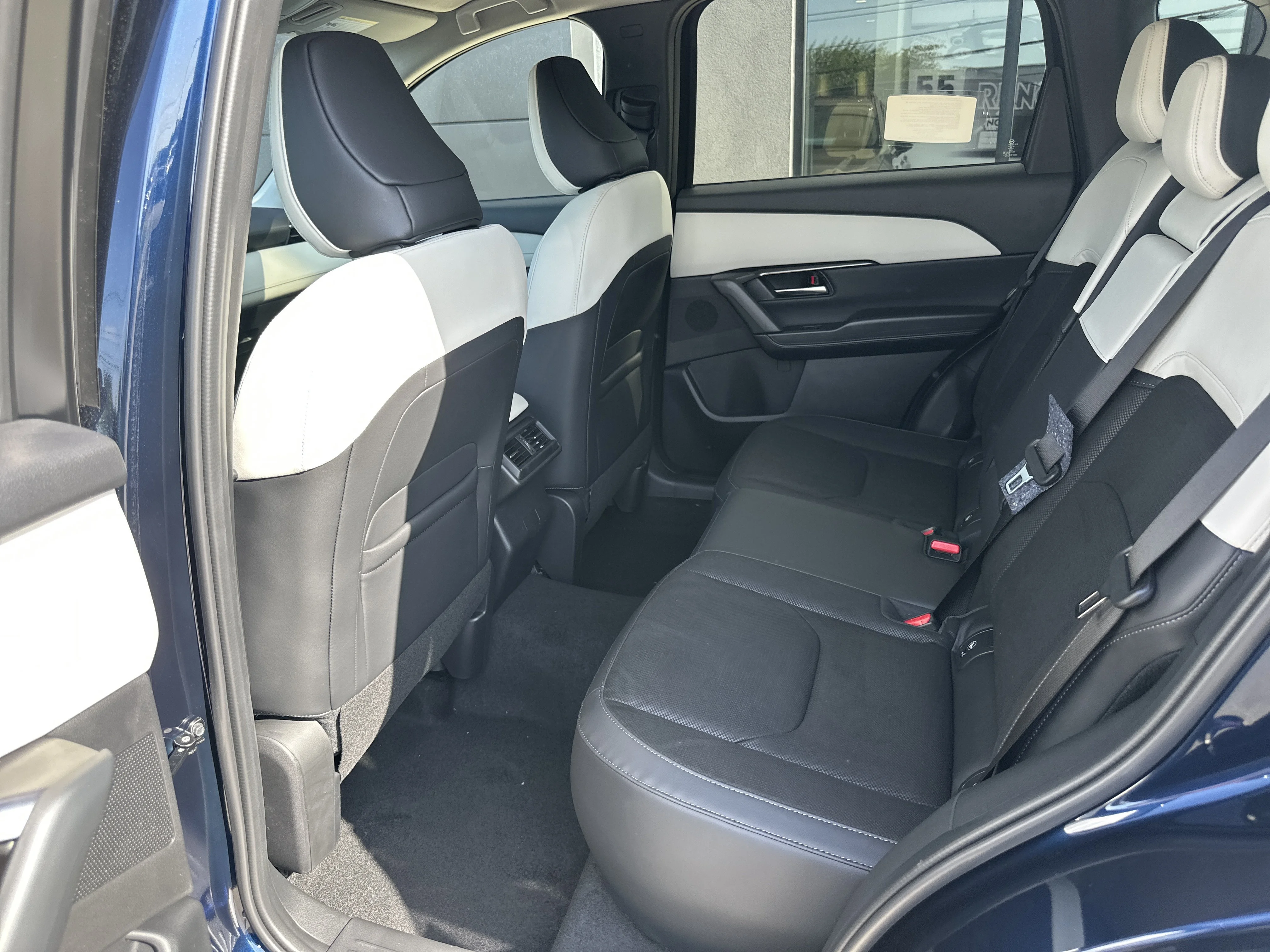 New 2026 Navy Blue Mica Mazda 2.5 S Preferred AWD image 15