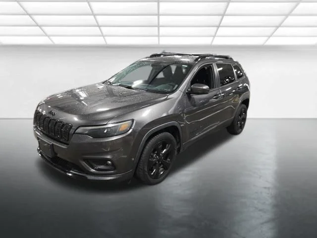 Used 2020 Gray Jeep Latitude Plus image 9