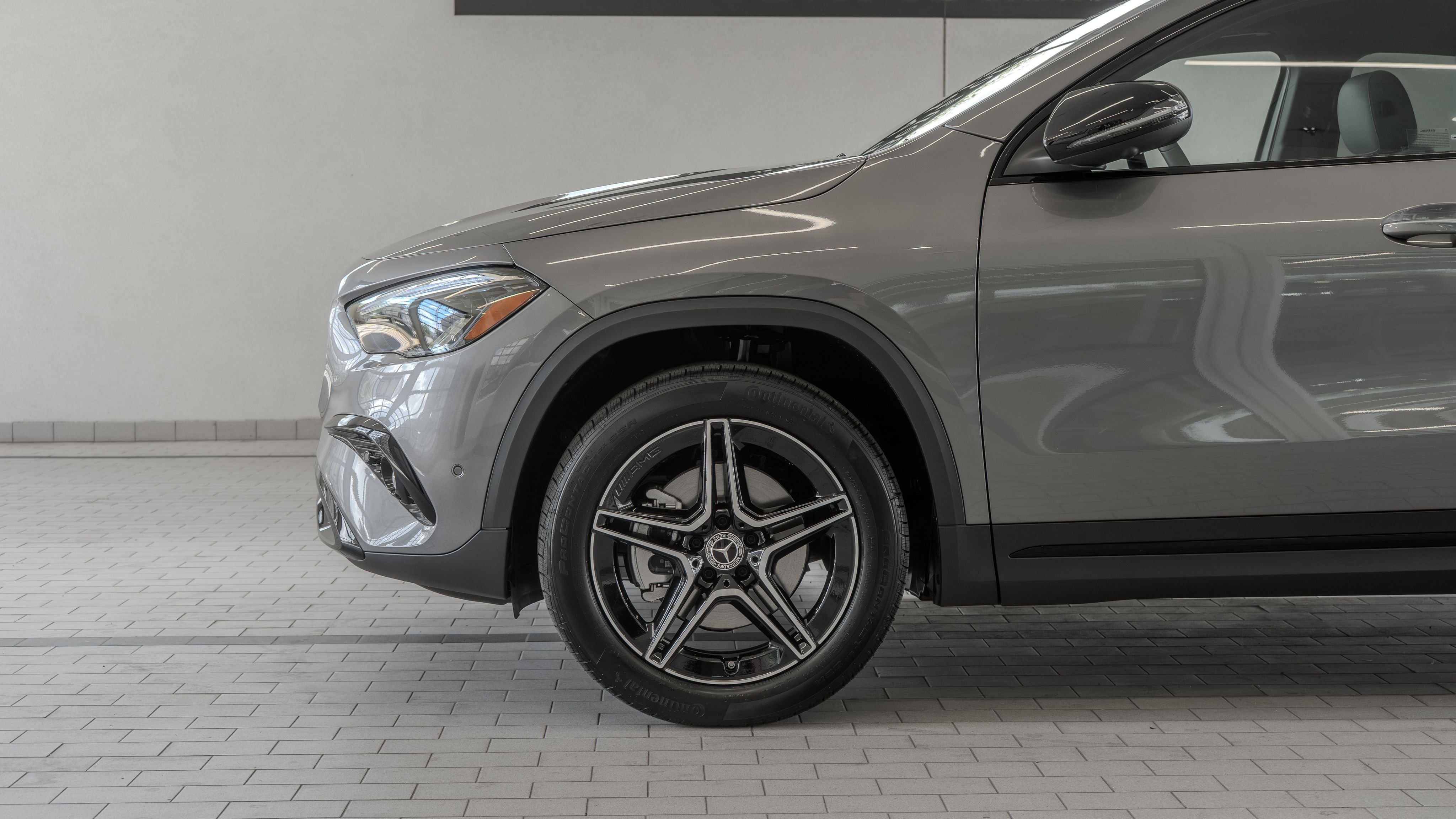 New 2026 Mountain Grey Metallic Mercedes-Benz GLA 250 image 4