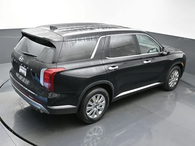Used 2024 Black Hyundai SEL image 46