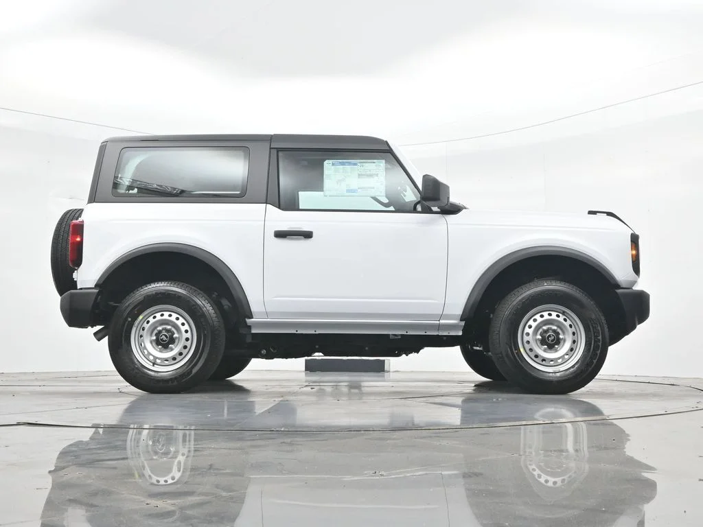 New 2026 Oxford White Ford Base image 35