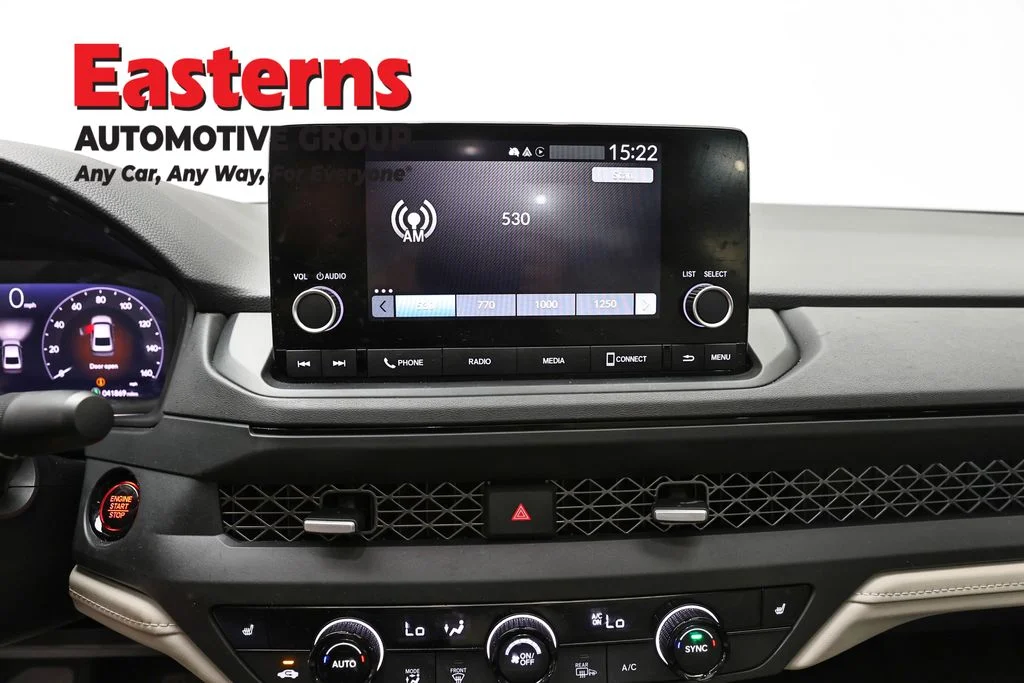 Used 2023 Red Honda EX image 12