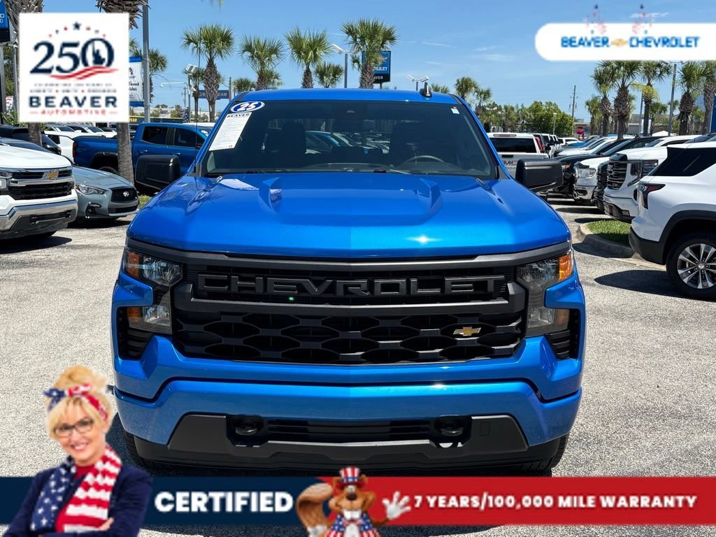 Used 2025 Riptide Blue Metallic Chevrolet Custom image 3