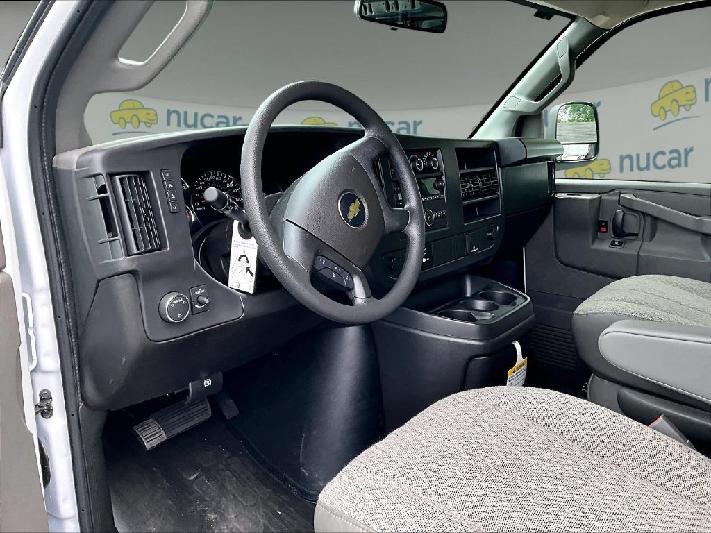 2026 Chevrolet Express Cargo Work Van - Photo 9