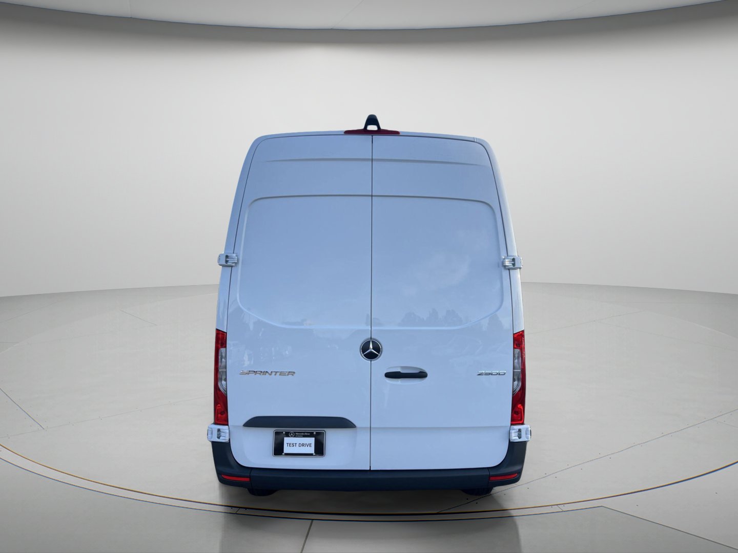 New 2025 Arctic+White Mercedes-Benz  image 4