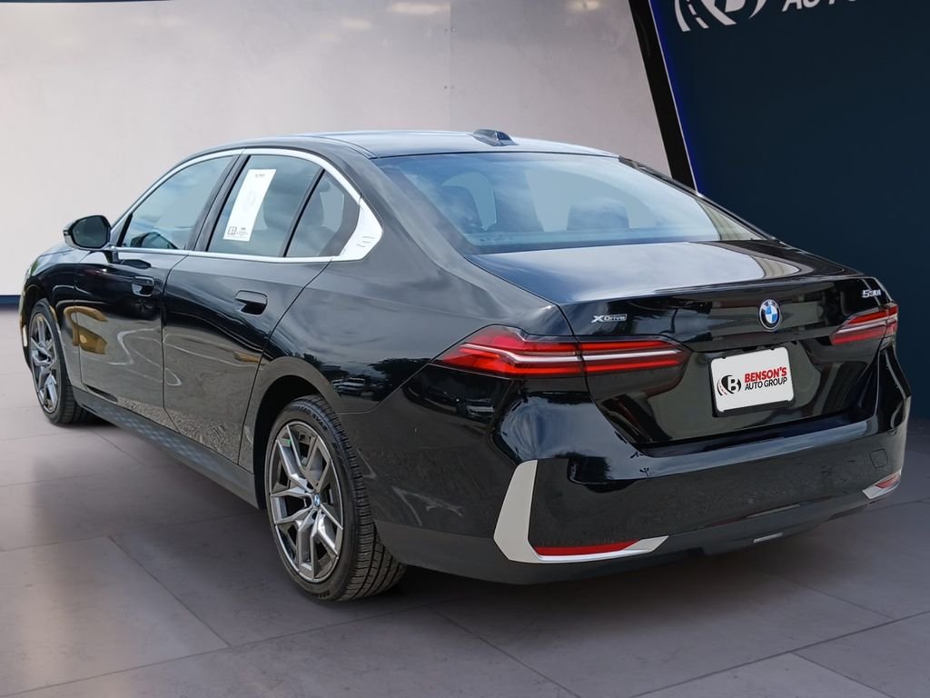 Used 2026 Black BMW 530i xDrive image 6