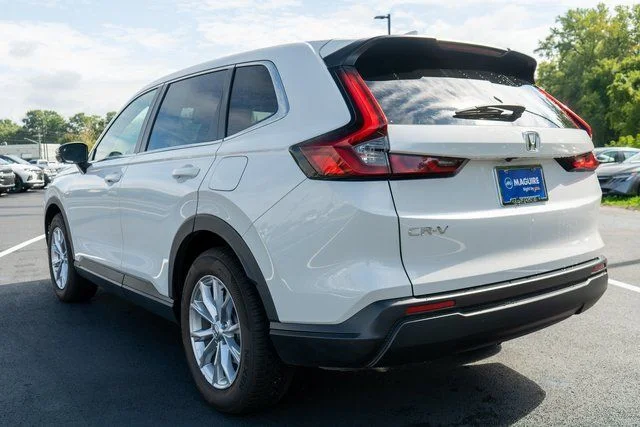 Used 2024 White Honda EX image 8