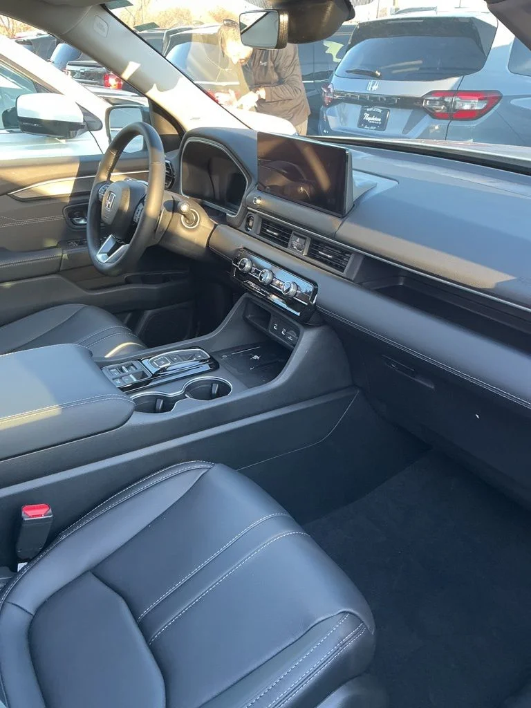 2026 Honda Pilot Touring - Photo 28
