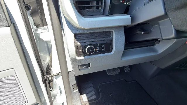 New 2026 Oxford White Ford F-250® XL image 65